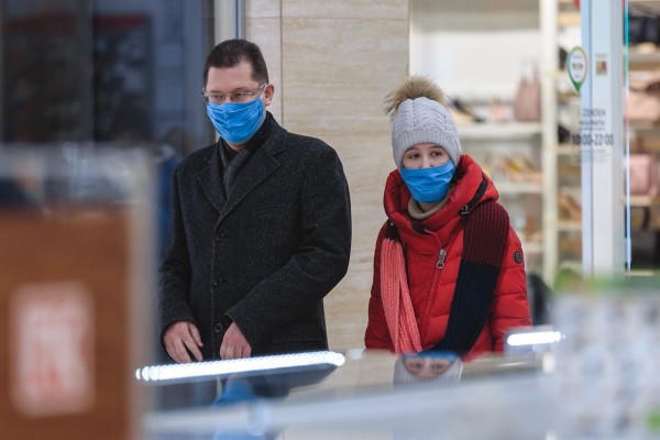 В России за день коронавирусом заболели 33,5 тысячи человек