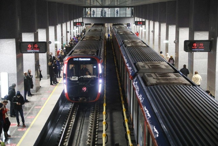 В Москве открыли 10 станций метро