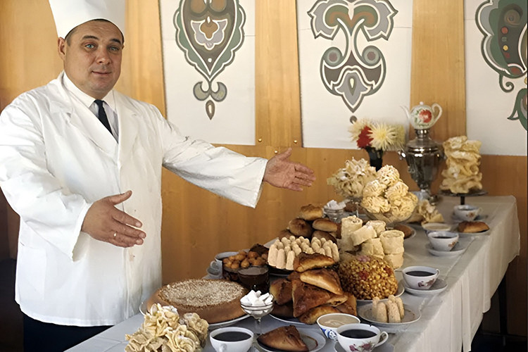 Татарская кухня (ТОП-23 блюд): национальная еда, напитки, что и где попробовать, выпечка, сладости