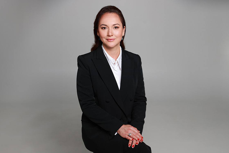 Дина Лаврикова