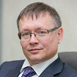 Азат Рызванов — директор клиник «Айболит»