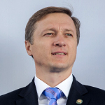 Каримов Альберт Анварович, заместитель премьер-министра РТ – министр промышленности и торговли РТ