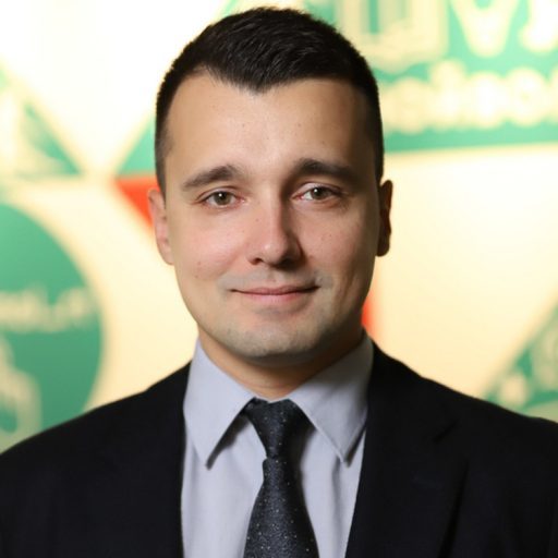 Сулейманов  Тимур  Джавдетович, помощник президента РТ, председатель регионального отделения новой федеральной молодежной организации «Движение первых»​