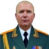 Кулаков Кирилл Денисович, командир Казанского высшего военного командного училища