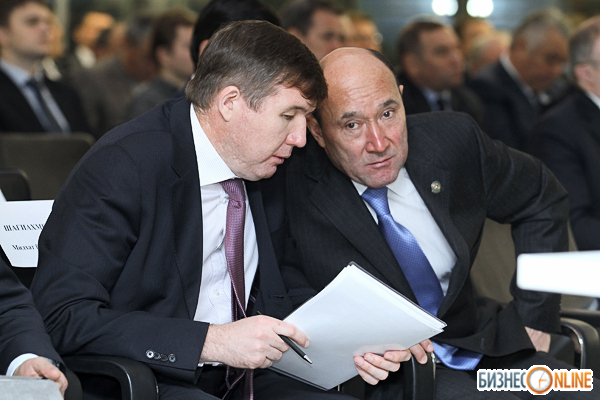Мидхат Шагиахметов, глава минэкономики, и Марат Ахметов, руководитель минсельхозплода