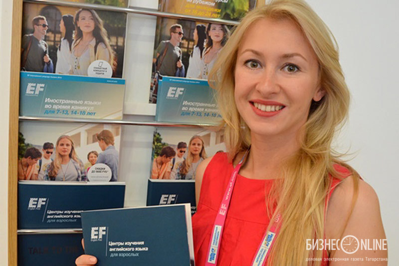 Валерия Семенова, директор центра EF English First в Казани: «Выпускники EF English First получают диплом, подтверждающий знания языка. Выпускные свидетельства от EF English First признаются ведущими мировыми компаниями»