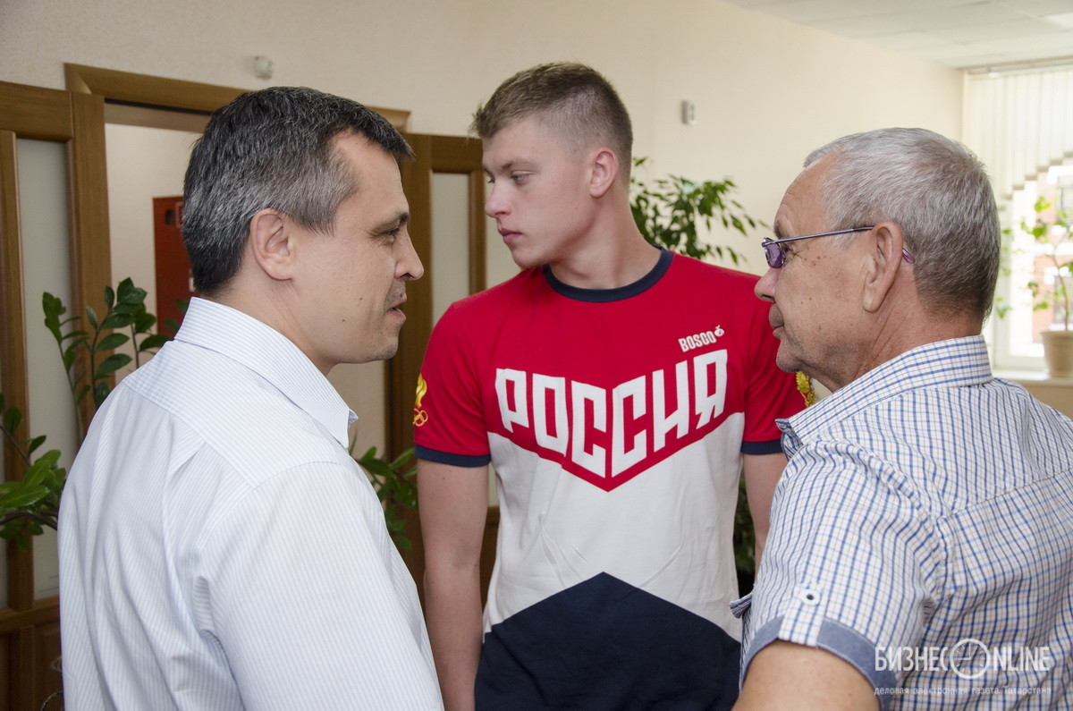 Раиф Вафин, Александр Красных (в центре) и Сергей Кузнецов