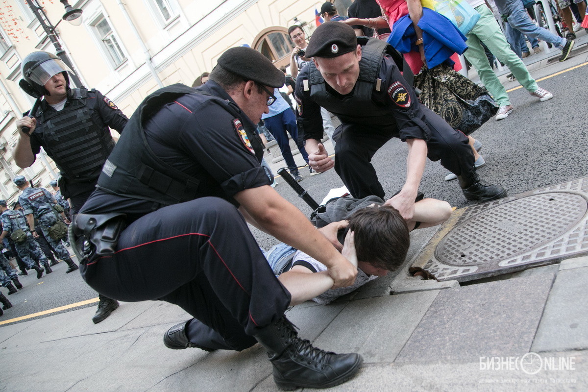 5 мая 2018 г. ОМОН избивает митингующих в Москве. Полиция ОМОН.
