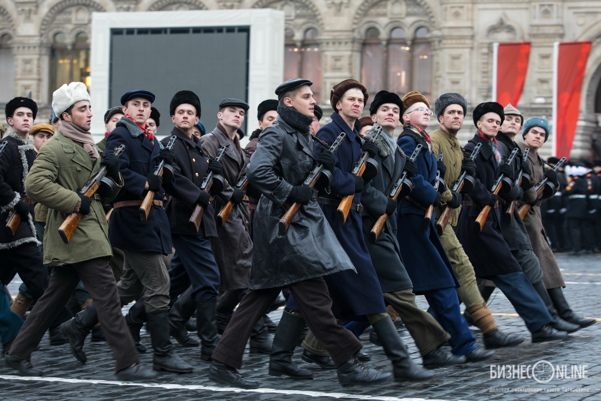 Где проходил парад 41. Парад на красной площади 7 ноября 1941 года. Репетиция парада 1941 года. Парад 41 года на красной площади. Парад 1941 фото.