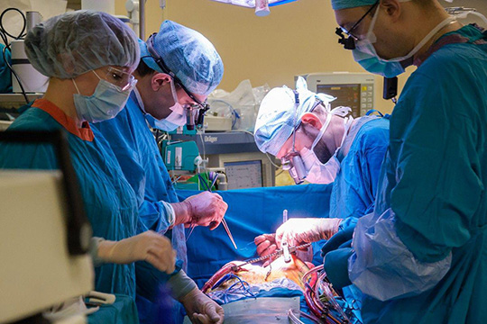 В 2019 году было внедрено очень много операций, нацеленных на малоинвазивную хирургию — уход от больших операций, а значит, от травматичности и длительного периода восстановления