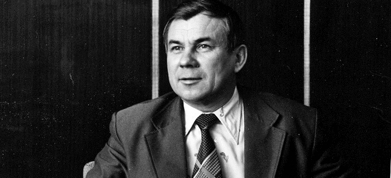 Николай Зеленов