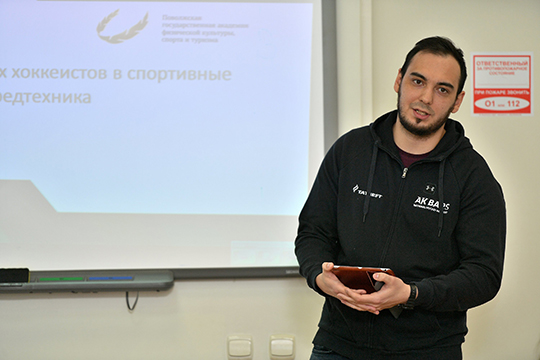 Ислам Заппаров рассказал, что три школы Академии хоккея — казанские — «Ак Барс» и «Динамо» —  и альметьевский «Нефтяник» — отбирают детей с 5-летнего возраста