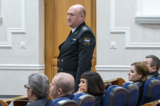Единственный из замов главного пристава РТ, кто останется на службе, это Андрей Михайлов, который курирует работу дознания и организацию работу в судах