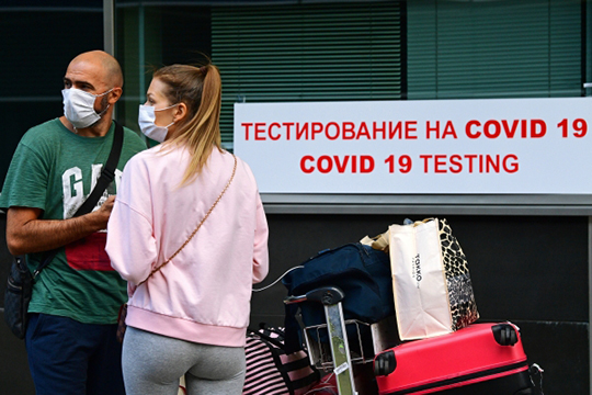 «Если в самолете обнаружится кто-то ковидный, всех, кто был рядом, найдут и изолируют»