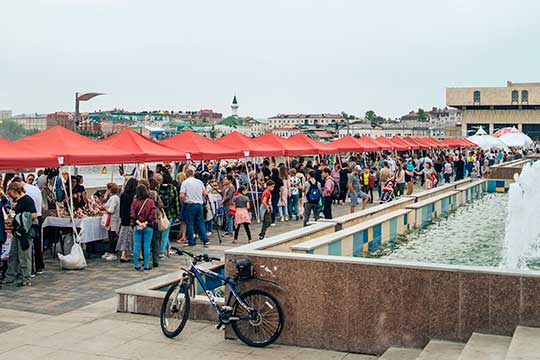 29–30 августа на обновленной набережной озера Кабан пройдет фестиваль современной татарской культуры «Печән Базары»