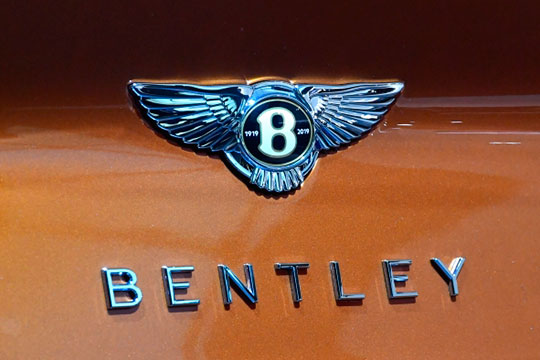 Если не учитывать сравнительно доступный Continental Flying Spur, то количество Bentley за пятилетку выросло в 2,2 раза с 16 до 35 единиц, а с учетом — с 22 до 47 единиц