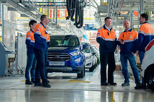 О планах компании Ford закрыть два российских завода и сократить гамму выпускаемых моделей стало известно в январе 2019 года. Заводы перестали функционировать в середине 2019 года