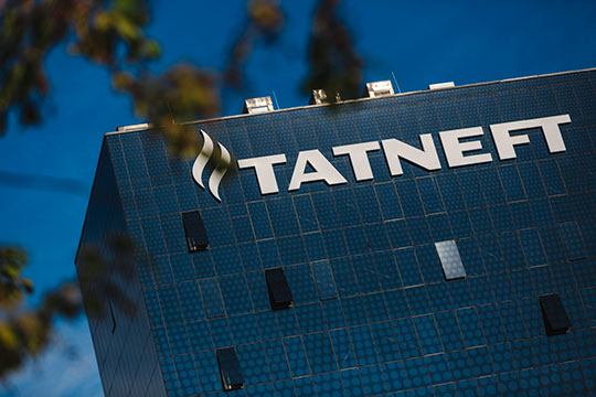 «Татнефть» с 2015 года, еще будучи неконтролирующим акционером, вмешалась в финансовые дела банка, спасая его от проблем