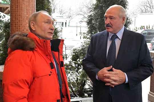 «Не надо думать, что Путин скажет, а Лукашенко выполнит. Это будет не так. Лукашенко понимает свою ценность для России, для Путина, у него тоже есть козыри»
