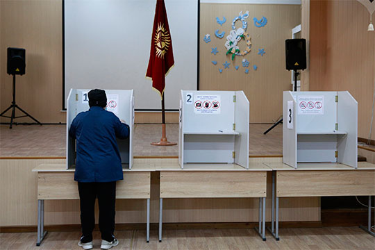 Через два дня после проведения парламентских выборов в Киргизии местный ЦИК сегодня объявил их результаты недействительными
