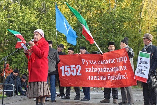 «День памяти — это национальная традиция татарского народа. Я, вы — судья, представитель прокуратуры, исполкома — мы войдем в историю как татары, которые прервали эту национальную традицию»