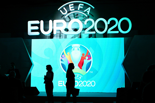 Накануне вечером La Parisien сообщила, что УЕФА рассматривает новый формат чемпионата Европы в 2021-м году