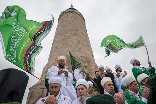 Кто приведет Путина в Болгар: 1100-летие принятия ислама грозит стать яблоком раздора