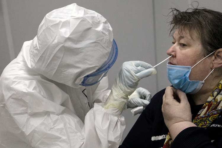 В мире зафиксированы, описаны и доказаны всего 24 случая повторного заражения коронавирусом, в России же таких случаев не выявили