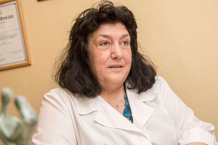 Любовь Мумладзе: «Я упала, дальше положили на каталку и бегом отвезли в реанимацию»