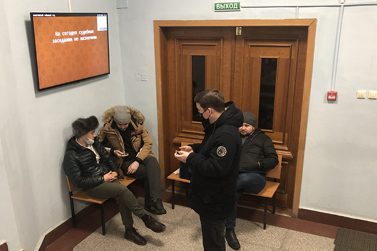 В Вахитовском суде за вчерашний день рассмотрели 144 дела. 143 заседания закончились штрафом, еще одно дело было прекращено за отсутствием действий состава правонарушения