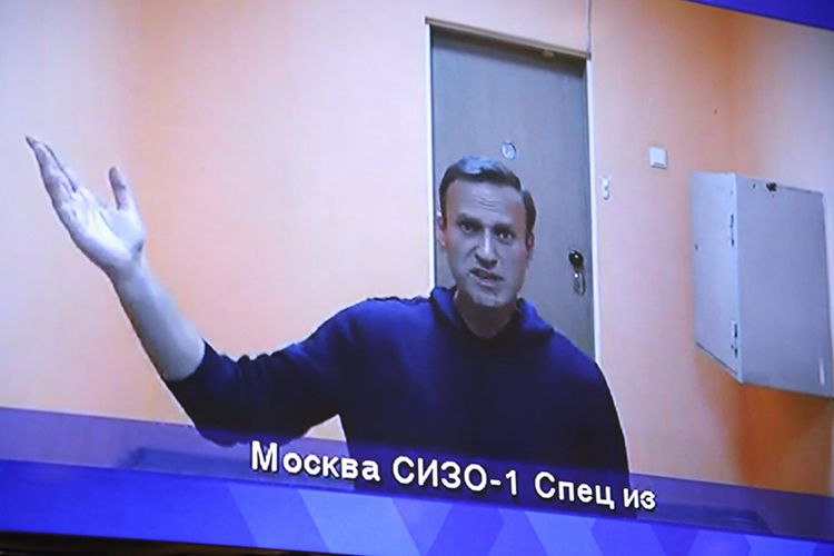 Сегодня Мособлсуд рассмотрел и отказался удовлетворить жалобу адвокатов Алексея Навального на его арест сроком на 30 суток
