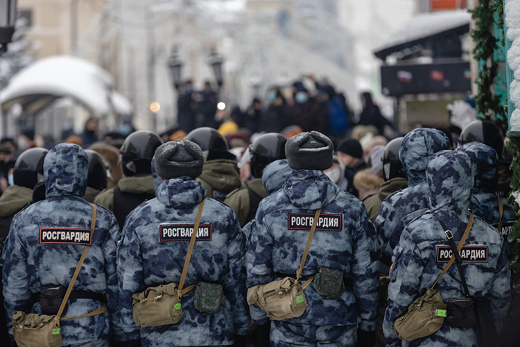 Как рулили митингами Навального в Казани, зачем СКР допрашивает Петрова и кто возглавит Нацмузей