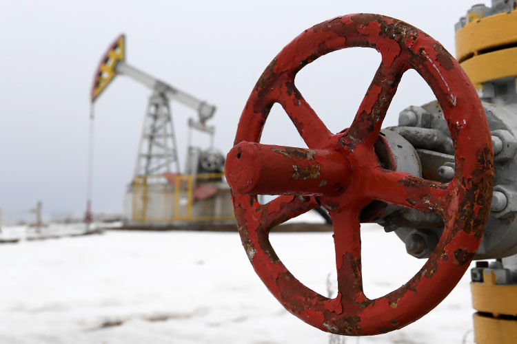 Уровень цен на нефть в $60 весьма далек от комфортного показателя для России