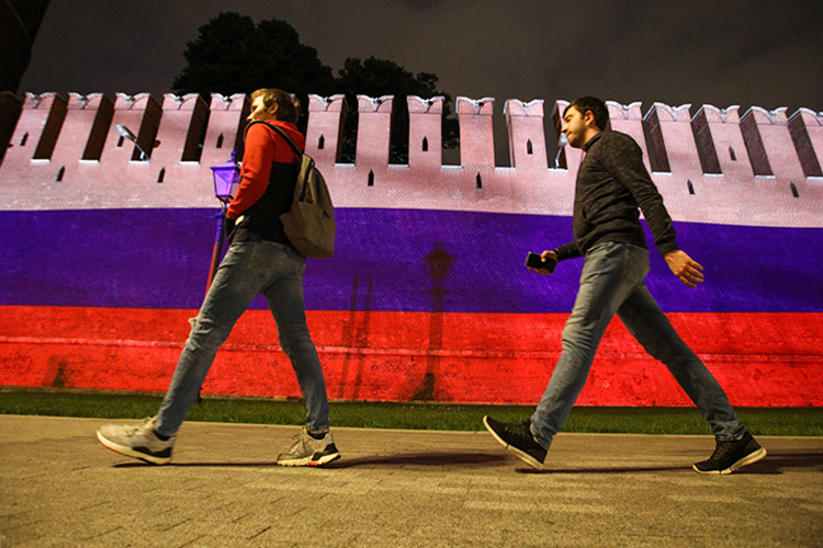 «Россия разлагается… Но разложение – это тоже вид развития!»