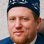 Илдар Баязитов — председатель совета национального исламского благотворительного фонда «Ярдэм»