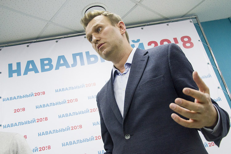 «Не зря кто-то какие-то фильмы делает. Тот же Навальный даже если на 80 процентов брешет, но 20-то процентов остается. А объемы-то какие»