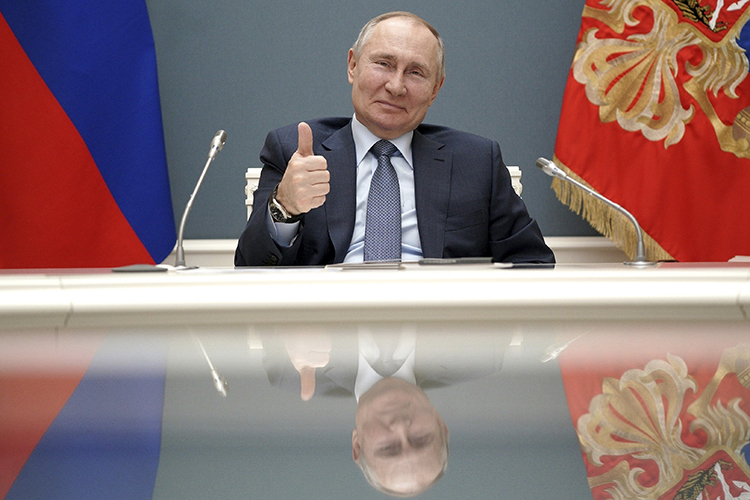 «Намерен сделать это завтра»: Путин пообещал привиться российской вакциной