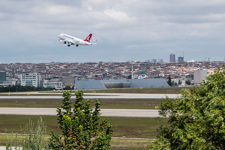 Что касается международных рейсов, стабильно увеличится число в Турцию
