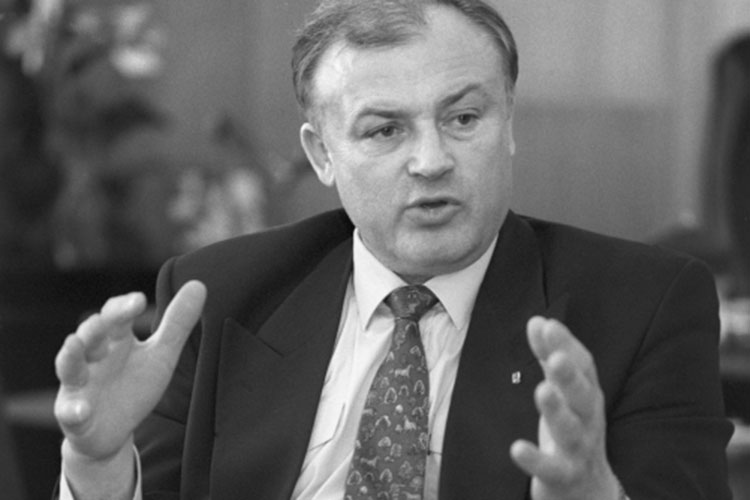 Николай Бех, руководивший «КАМАЗом» в в 1987–1997 годы, скончался 3 апреля на 76-м году жизни. Причина смерти не уточняется