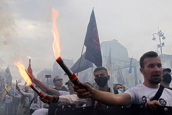 «Пока что идет война нервов»: прольется ли на Донбассе большая кровь?