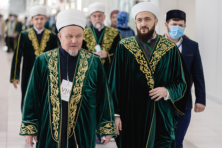 На этой неделе стал известен новый состав руководящей команды муфтия Татарстана Камиля Самигуллина, полномочии которого  12 апреля пролонгировал VIII съезд ДУМ РТ