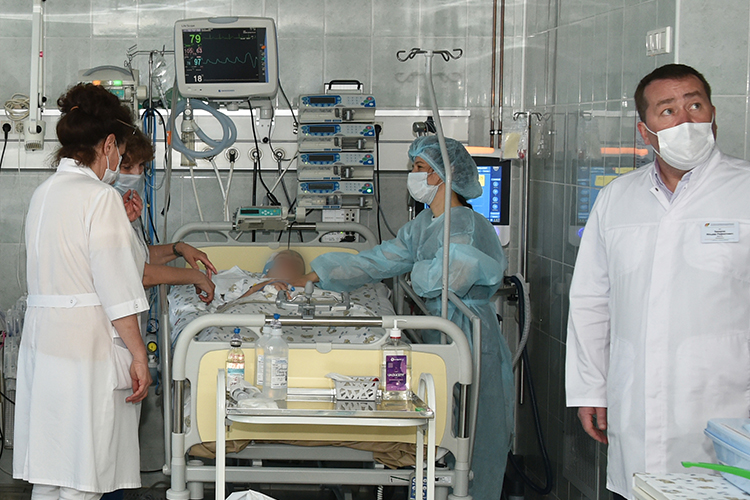 «В операционной стояло гробовое молчание»: врачи о том, как они спасали изрешеченных картечью детей