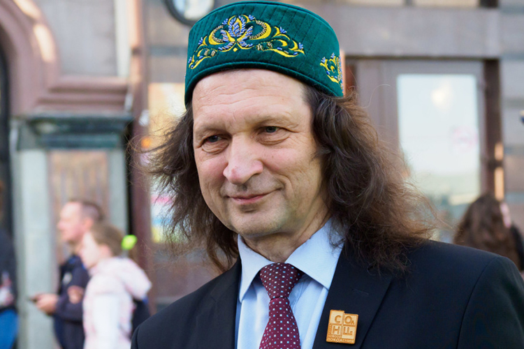 Павел Шмаков: «Пока школа привлекает внимание только тогда, когда кого-то убивают!»