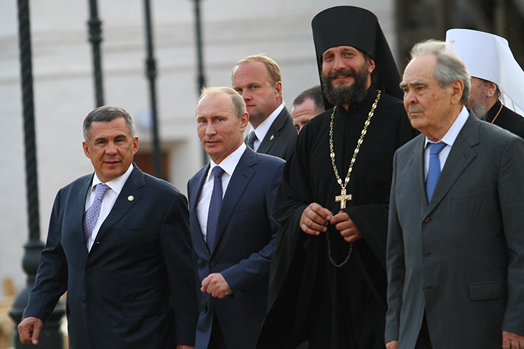 Путина ждут открывать собор, Липский теперь генерал, Казань придумала «ответку» Гайнутдину