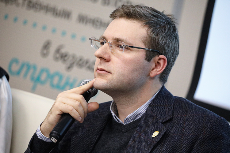 Илья Гращенков: «Вся интрига в том, что Путин озвучит. И многие узнают только на съезде, как легла фишка»