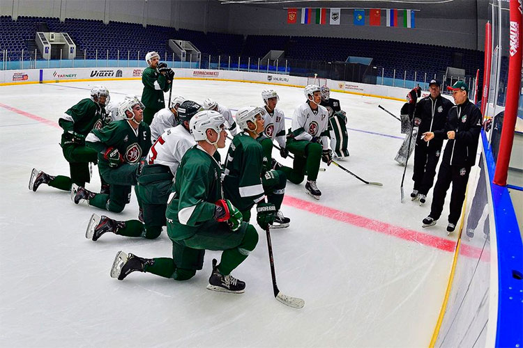 Единственным хоккейным клубом Татарстана, который решился на заграничные сборы во время пандемии, оказался «Барс»