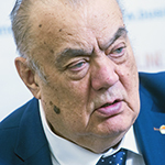 Евгений Богачев — президент БК УНИКС, экс-глава Нацбанка РТ