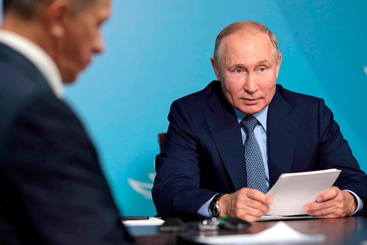 Владимир Путин: «Отсутствие мирного договора с Японией – это нонсенс»