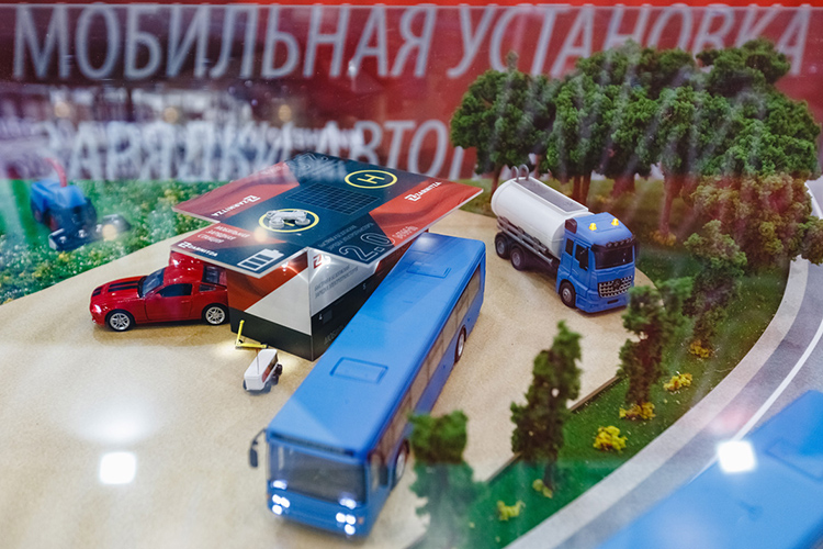 МУЗА поступит в серийное производство в 2024 году — оно будет организовано в Татарстане. Примерно в этот период аналитики предполагают пик перехода от ДВС к электродвигателям
