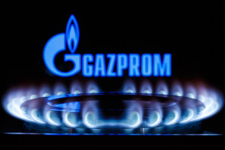 Биржевые цены на газ в Европе бьют рекорд за рекордом. Накануне — на фоне начала подачи газа в «Северный поток 2» — ноябрьские фьючерсы подскочили на 20 процентов